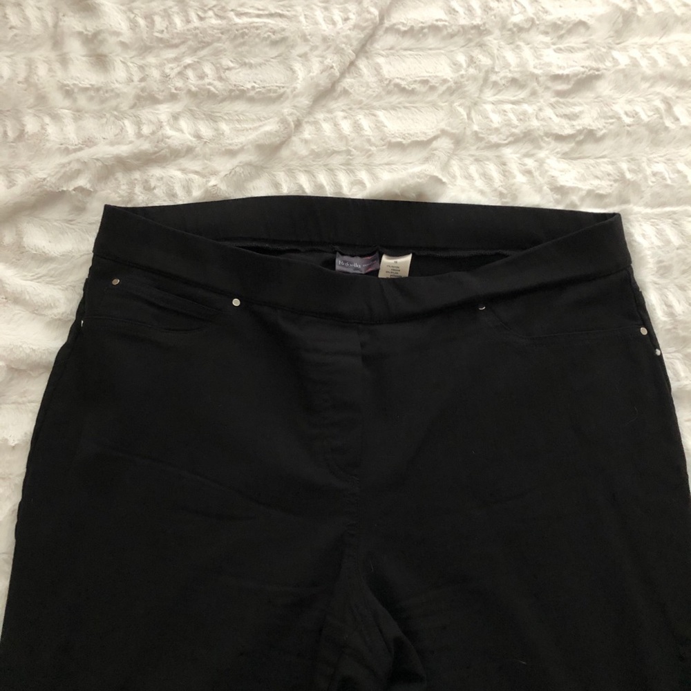 Women’s casual pants